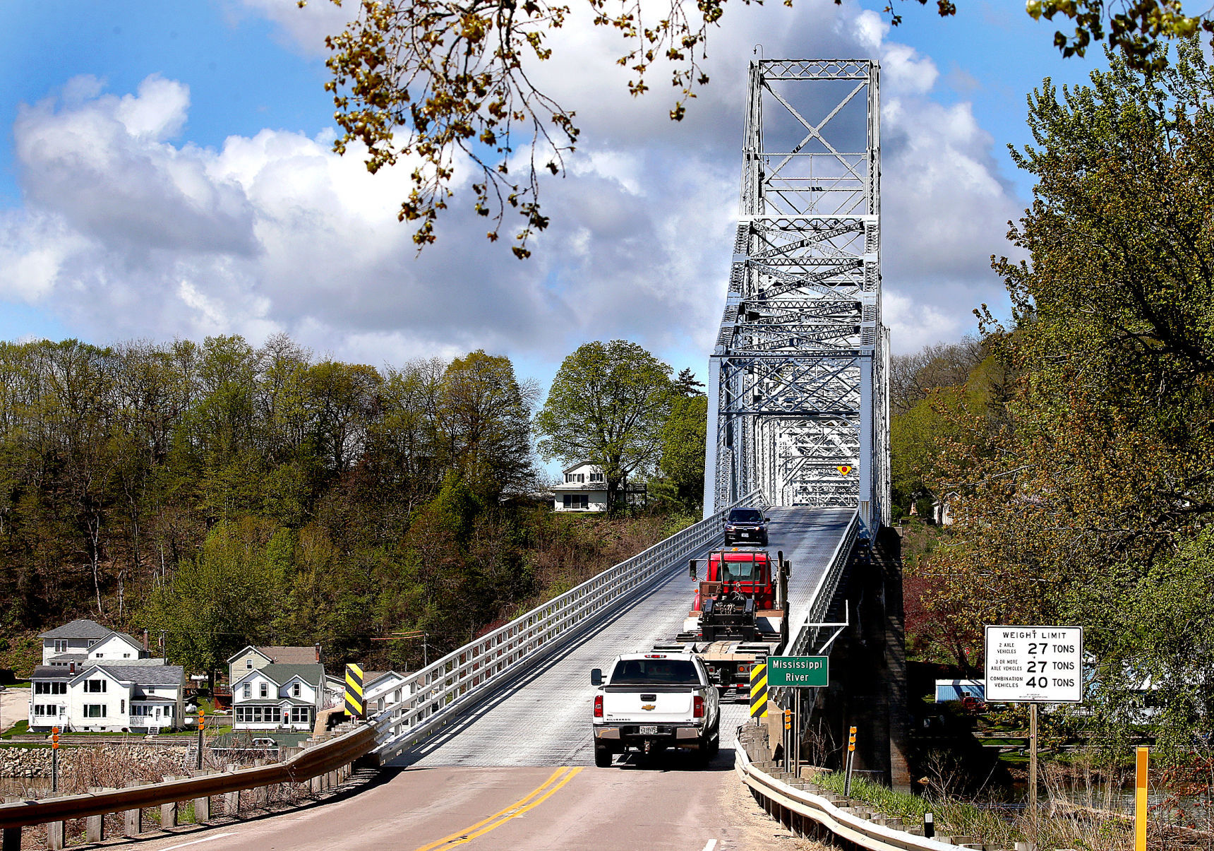 Black Hawk Bridge